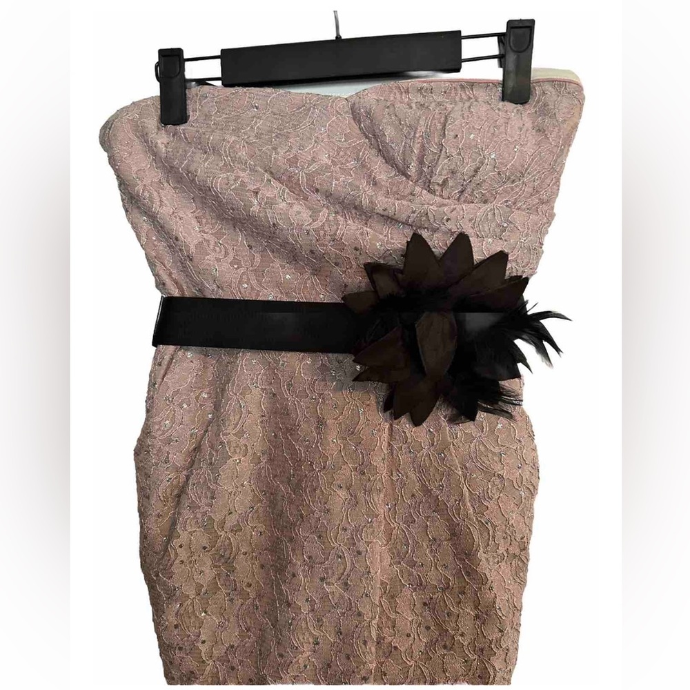 City Triangles Strapless Dress With Pockets Size 7 - Picture 1 of 12